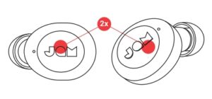 Connecting earbuds to each other buttons