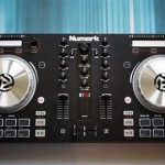 Numark Mixtrack Pro 3 manual Thumb