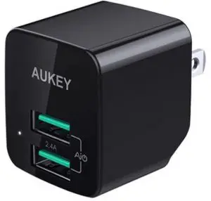 AUKEY Dual-Port Wall Charger Manual Image