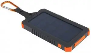 xtrom XR103 5000mAh Solar Charger Manual Image