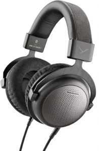 beyerdynamic T1 Dynamic High End Tesla Headphones Manual Image