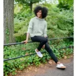 LION BRAND Wool-Ease Back To Basics–Knit Pullover L90165B Manual Thumb