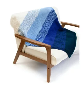 LION BRAND Basic Stitch Anti-Pilling Lake Effect Baby Afghan L90124 Manual Image